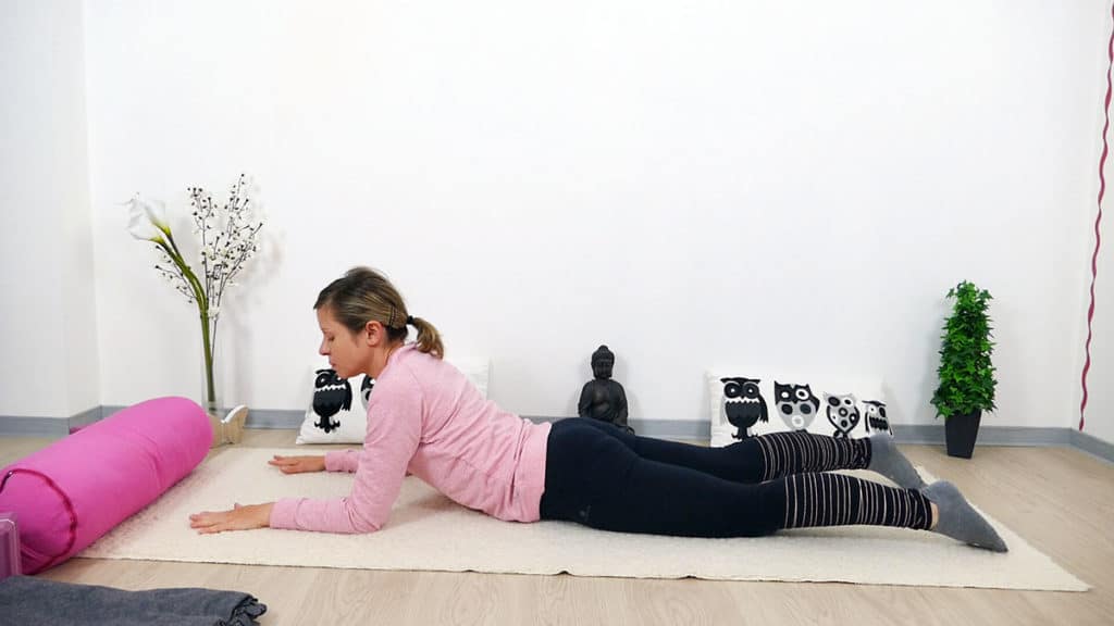 Yin Yoga für Mütter: Sphinx